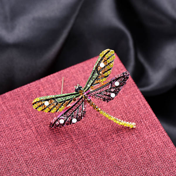 Dragonfly Brosch Insekt Färgglada Mode Berlocker Smycken Badge Bankett Scarf Pins