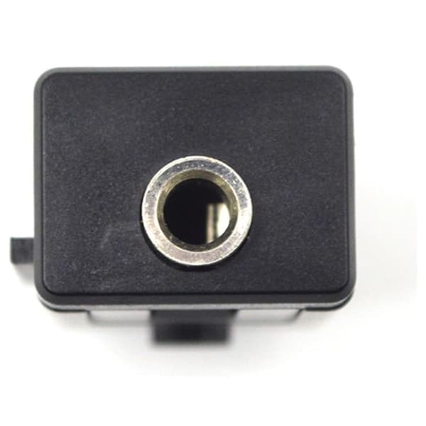 Støvtæt HiFi Auxiliary Input Connector Socket Plug Play til køretøjer 5Q0035724