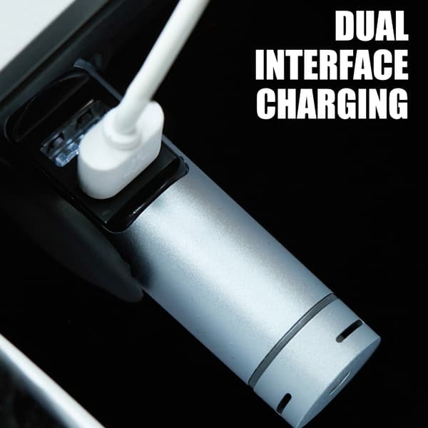 Stille bil diffuser med dobbelt USB-porte køretøj oplader duftende