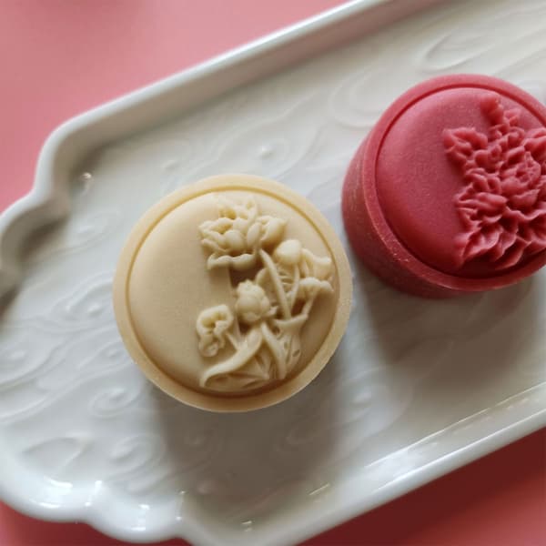 Blommönster Moon Cake Form Midhöstfestivalen Mooncake Makers Cookie Stämplar Handtryck Mooncake Baking Tool 1