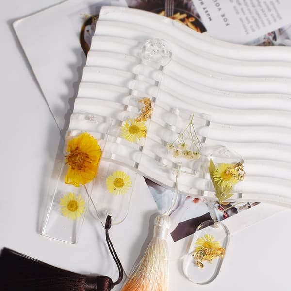 Diverse former smykkelaging form silikonmateriale gave til DIY-entusiaster