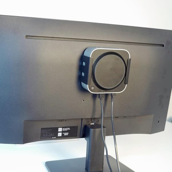 Sikkert metalstativ, holdbarhed til mini stationær computer, montering under skrivebord