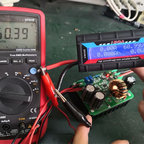 Wattmeter Bærbar Gjenbrukbar 150A Digital Elektrisk Motor Effektanalysator