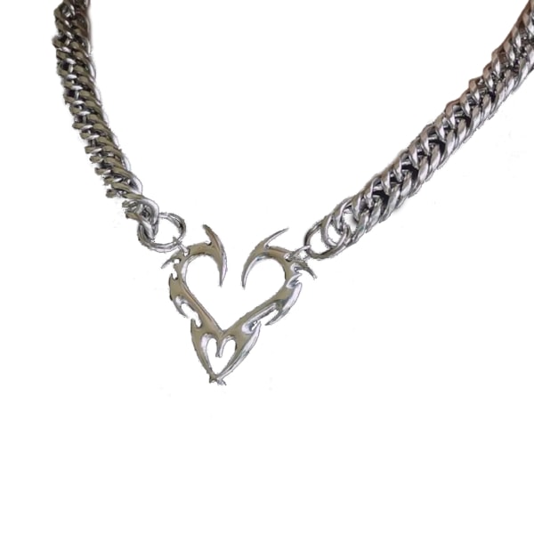 Gotiskt hänge Halsband Dam Choker Chain Flame Totems Kärleksform Smycken Streetwear Accessoarer Mode Smycken Present