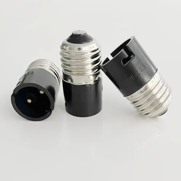 Lyspæreomformere E27 til B22-adapter Enkel installasjon Lystilbehør