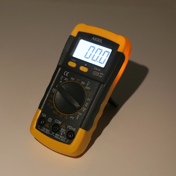 Bärbar digital multimeter Bakgrundsbelysning AC/för DC Amperemeter Voltmeter Ohm Tester Mätare A830L Handhållen LCD Multimetro Spänning