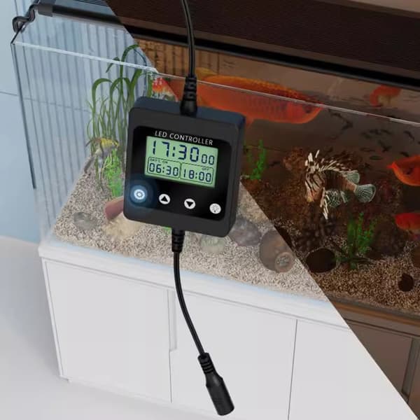 Energibesparende Automatisk Akvarielys Kontroller med Timerinnstilling
