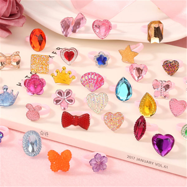 Flickor färgad konstgjord diamantring glänsande ring 36 st fingerring bulk barn mousserande smycken loppmarknad leverans