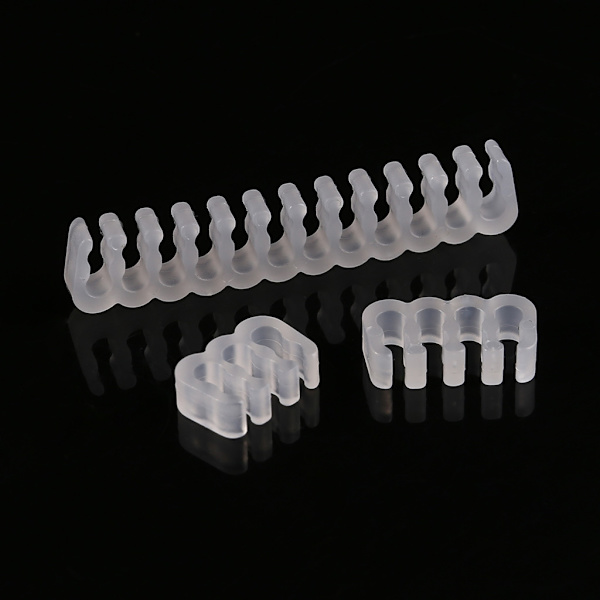 16 st kabelkamklämma för 2,5-3,2 mm PC- power Organizer Kabelhanteringsklämma 4/6/8/24-stifts datorkammar White