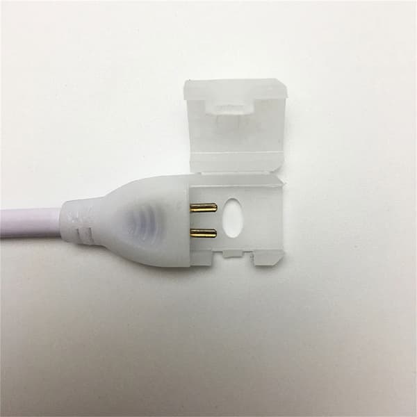 220V LED-strips Ljus Strömkontakt 2-pin LED-strips Anslutningsförlängningskabel