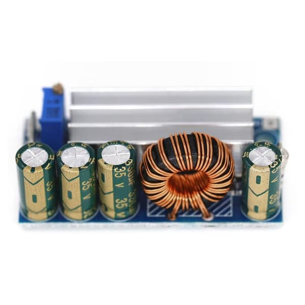 Automatisk 4-30V til 0.5-30V Step Up Down Boost Converter Strømforsyningsmodul