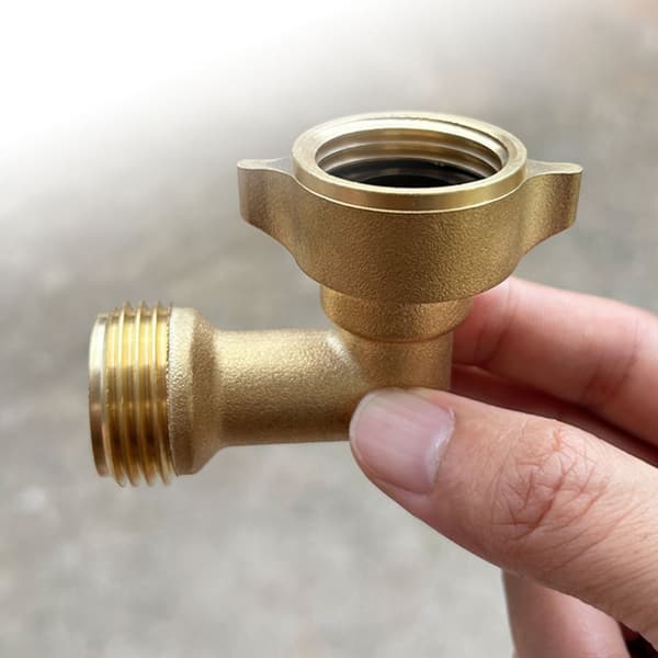 Stark Mässing 3/4 Vinkelkoppling Läckagesäker Design Utomhus Vattningssystem 1