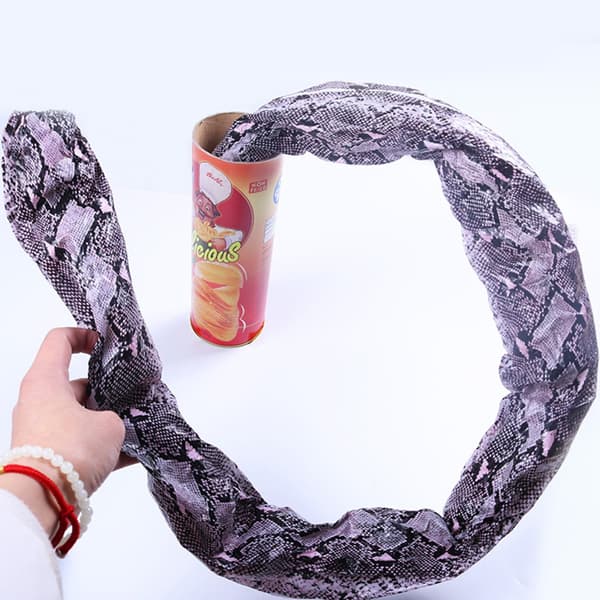 Realistisk Potatischips Orm Burk Vår Hopp Orm Leksak Roligt Skämt Prank Leksak