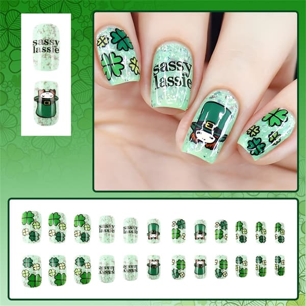 Patrick's Day 24 stk. korte kunstige negle med kløverdesign til kvinder