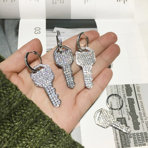 Trendig etnisk stil Pins Örhänge Kvinnor Minimalistisk för Rhinestone för nyckelörhängen Stud Kvinnligt Mode Par Smycken Pre