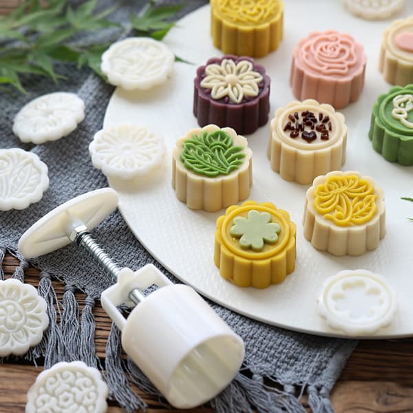 4st Blomstämplar Månen Kaka Dekor Mould Rund Mooncake Form 100g Form