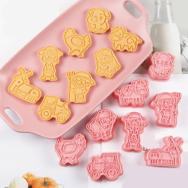 Formkakeutstikker med gårdsdyrform, gave til bakeentusiaster