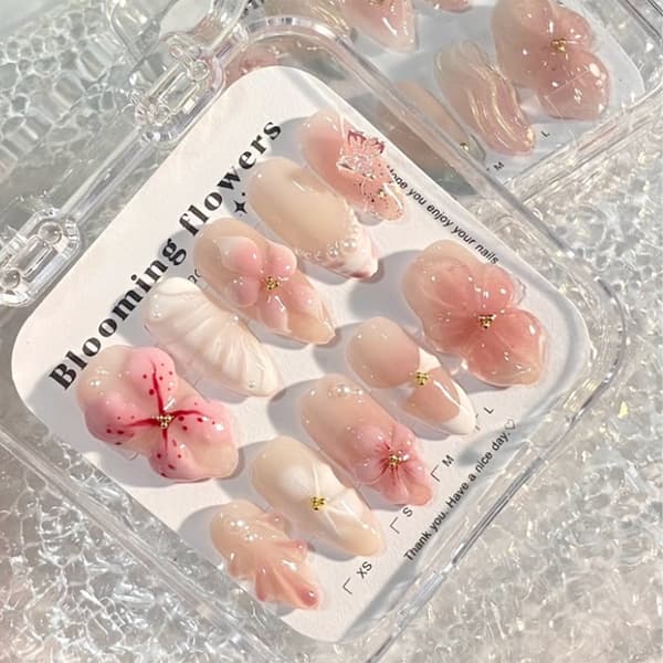 Sommerfugl Press On Negle Fransk Tip Stil Med Blank Pink Base MultiStørrelse