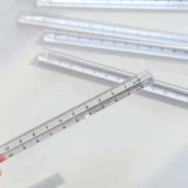 2 stk. trekantet lineal i plast til teknisk tegning og måling