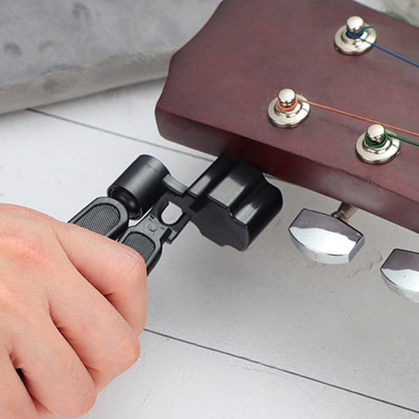 Gitarstrengkutter, 3 i 1 Multifunksjonell Gitarbrostift Trekker Opptrekker