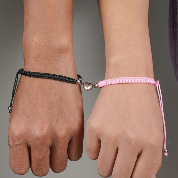 Attraktiva handgjorda hjärtformade par magnetarmband Kvinnor Lover's Charm Kvinna Man Parade Vänskapssmycken Pink