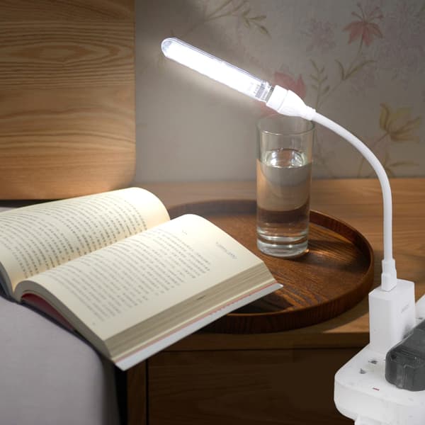Klar PC Skrivebordslampe med 8 Lyse LED'er USB 5V Input til Natbrug