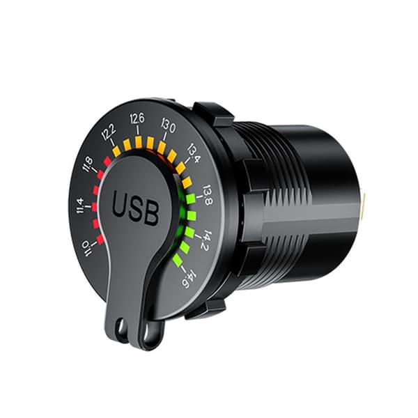 Dobbelt USB Quick Charge Vandtæt Bilopladerstik m/ Farverig Voltmeter