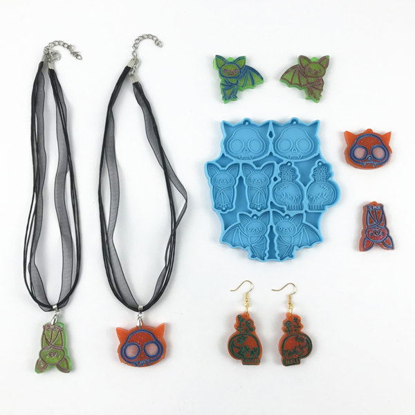 Söt fladdermusformad hängande form Silikonform DIY- mould UV- form Handgjorda smycken Nyckelring Form