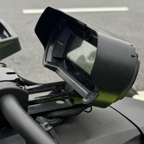 Lätt ABS-mätarskydd designat specifikt för Can Am Ryker motorcykel