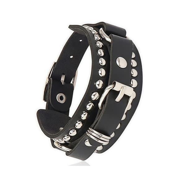 Förpackning med 9 punknitade stapelbara breda läderarmband justerbar storlek