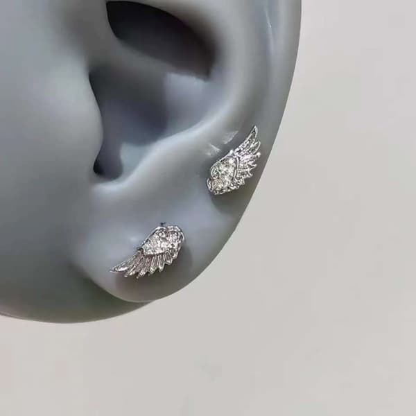 Vingeformet øre mansjett for bruskpiercing, legeringssmykker Three piece set