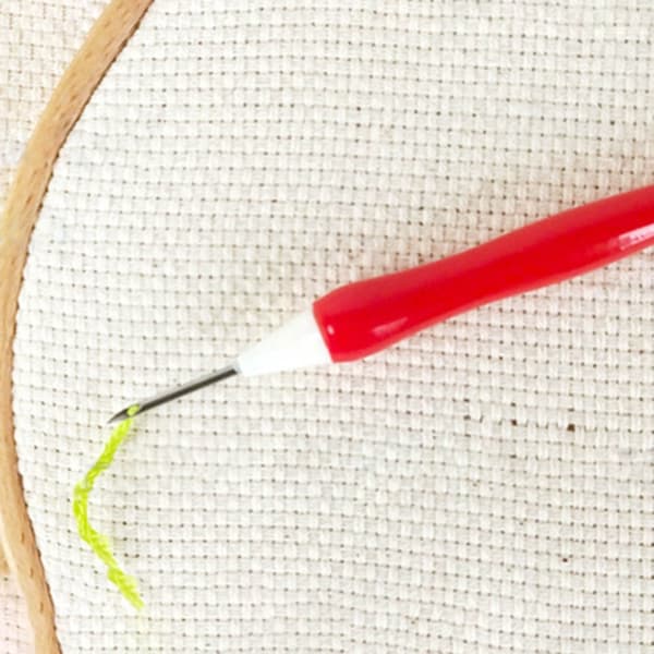Broderinål Punch DIY Strikkenål Pen Filtning Tråder Trådguide
