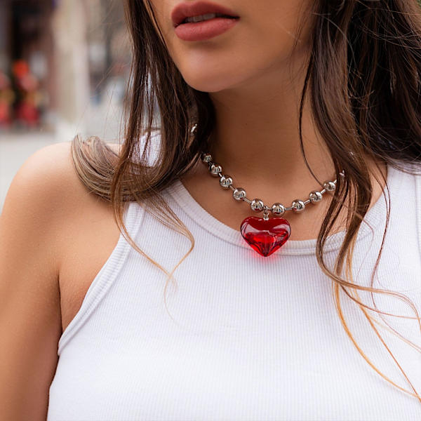 Modetrend Ljus Lyx Nischkänsla Hjärta Nyckelbenskedja Temperament Enkelt Kallvind Kristall Kärleksformigt halsband Color