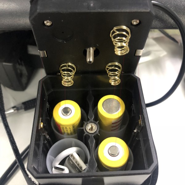 12V vattentätt batteri för case med USB gränssnittsstöd 3x 18650 26650 batteri DIY Power Bank för cykel LED-ljus