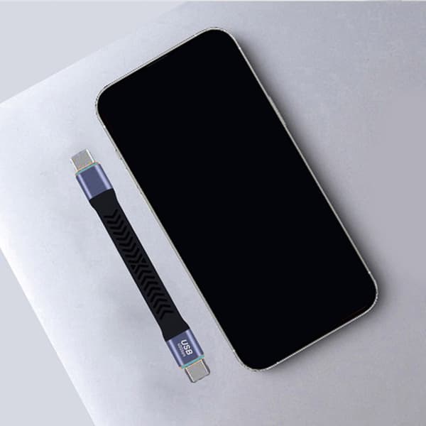 USB4.0 Kort kabel USB C til USB C-tilkobling 100W lading, 40 Gbps overføring