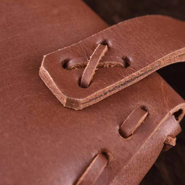 Nordic embossed bältesväska, retro medeltida PU-läder sidopaket, vintage bältespåse Höftväska Bärbar bältespåse midjepaket Brown
