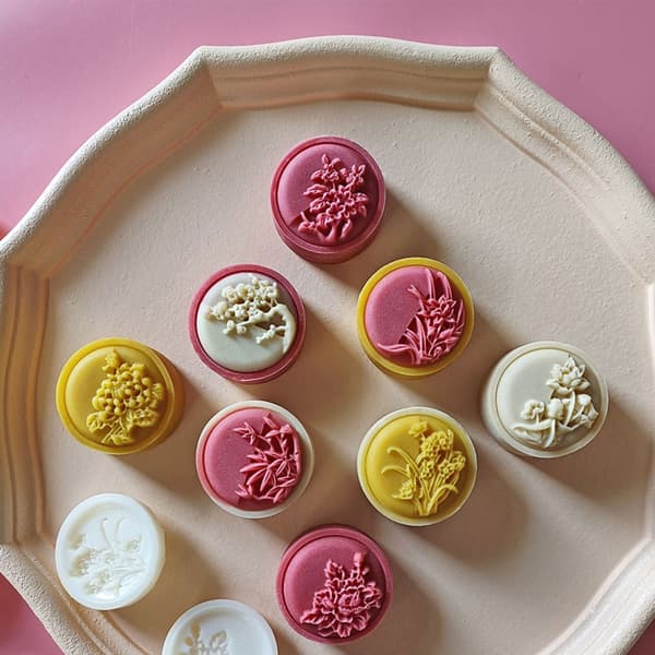 Blommönster Moon Cake Form Midhöstfestivalen Mooncake Makers Cookie Stämplar Handtryck Mooncake Baking Tool 1