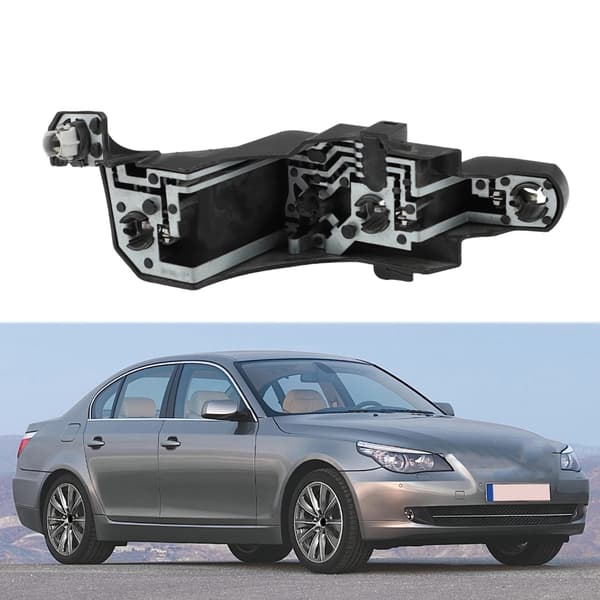Autotarvike E60 2007-2010 auton takavalon pistokepaneeliin Right