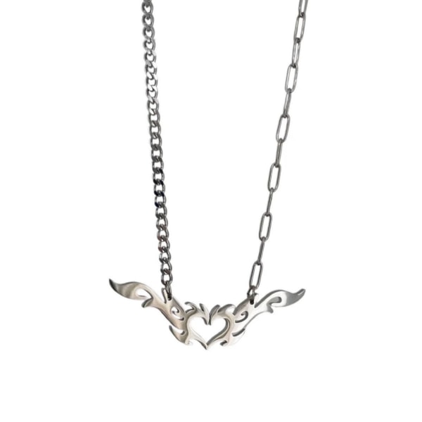 Punk Flame Love Heart Hänghalsband för Kvinnor Flickor Gotisk Söt Cool Totem Nyckelbenskedjor Y2k Accessoarer Smycken