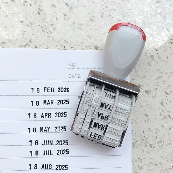 Gummistempel Linjedater Engelsk Datostempel Gummidatostempel