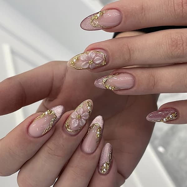 Blød lyserød mandel-press-on negle-manicuresæt til aften- og festlooks