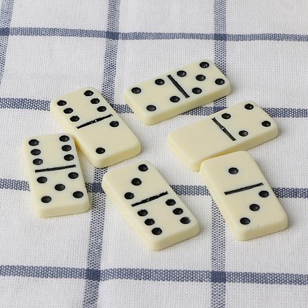 Double Six Domino Set Spela schack Underhållning Resespel Rekreationsleksak för barn Pojkar Flickor