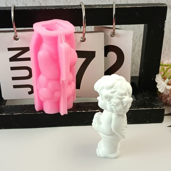 Hjerteholdende engel figur gipsform silikonform for hjemmedekorasjon