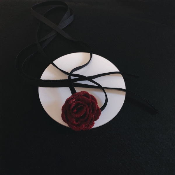 Röd Blomma Choker Halsband Statement Smycken Minimalistisk Rose Flower Halsband Kvinnor Tjej Present Alla hjärtans dag-Dekor Long black strap