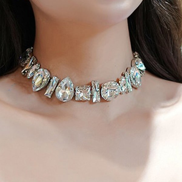 Geometriska Crystal Choker Halsband för kvinnor Tjej Tonåring Vattendroppe Nyckelbenskedja Choker Halsband Statement Smycken Present
