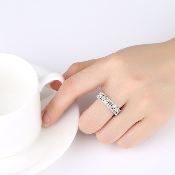 Elastisk ring Fashionabla Stretch Kristall Inläggningar Finger Ringar Unik Förlovning Bröllopslöfte Knuckle Ring Smycken Present null - 4 rows