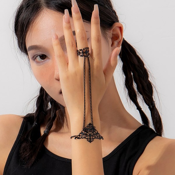 Vintage finger handledskedjor Ringar Armband för kvinnor Dansare Charm Anslutande Hand Sele Armband Estetiska smycken Black