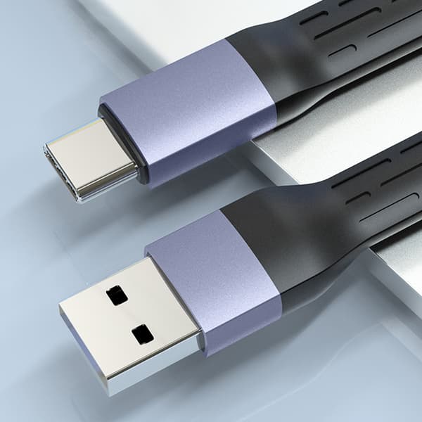 Kort Flexibel USB C Laddningskabel 40Gbps Dataöverföring PD3.1 och 15cm Platt