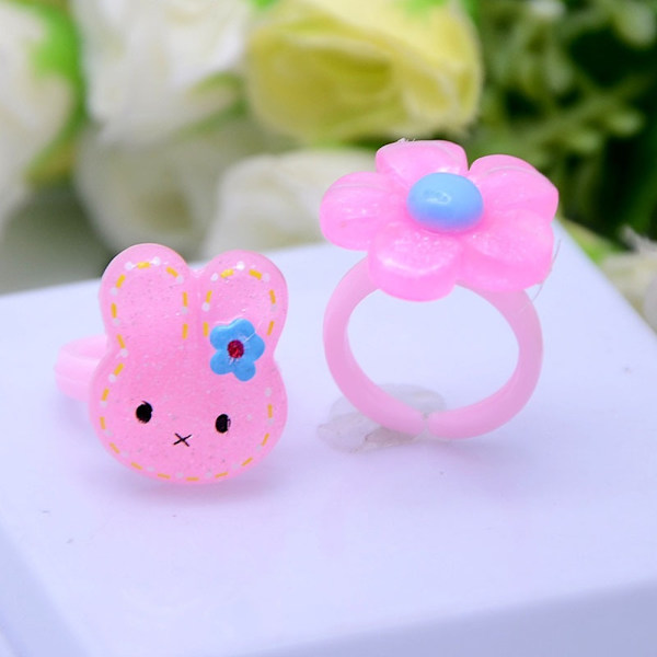36 kpl Lasten sarjakuvasormukset, Candy Flower set Style 2