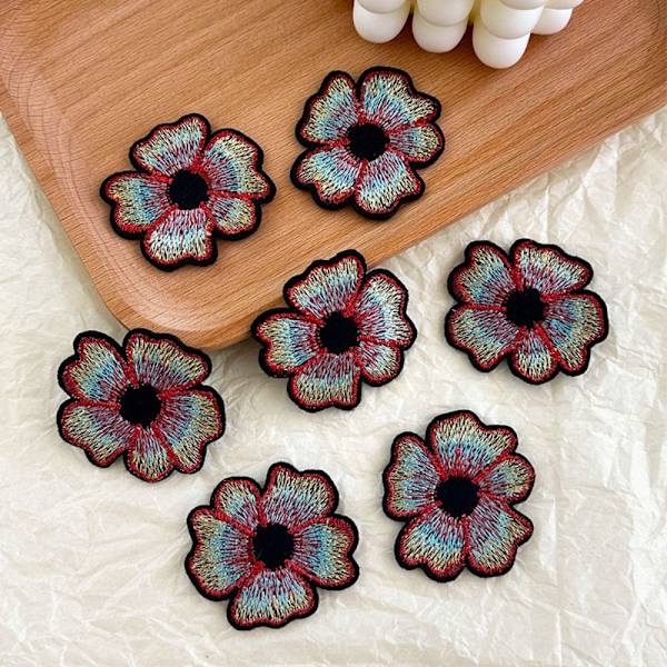 20 stk/parti Lille Flower Patch Broderi Sticker 10 10 10